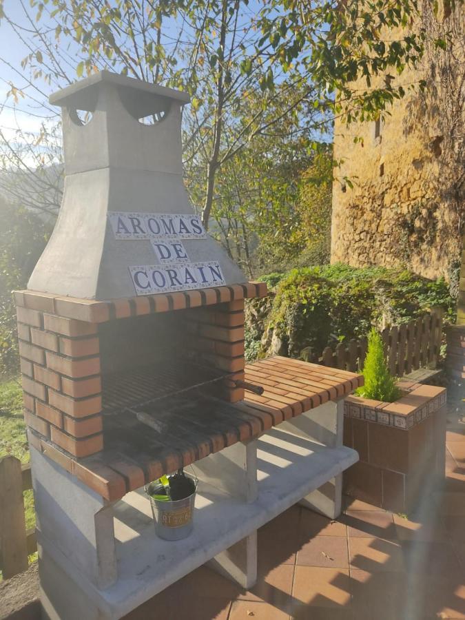 Vila Aromas De Corain Onís Exteriér fotografie